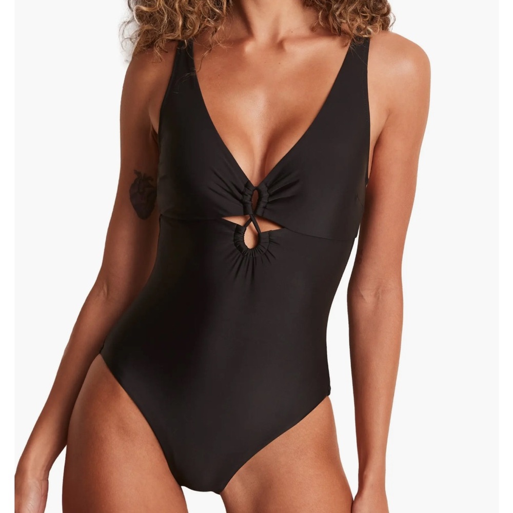 NWT Adore Me - Elizabeth Swimwear Smoothing One Piece